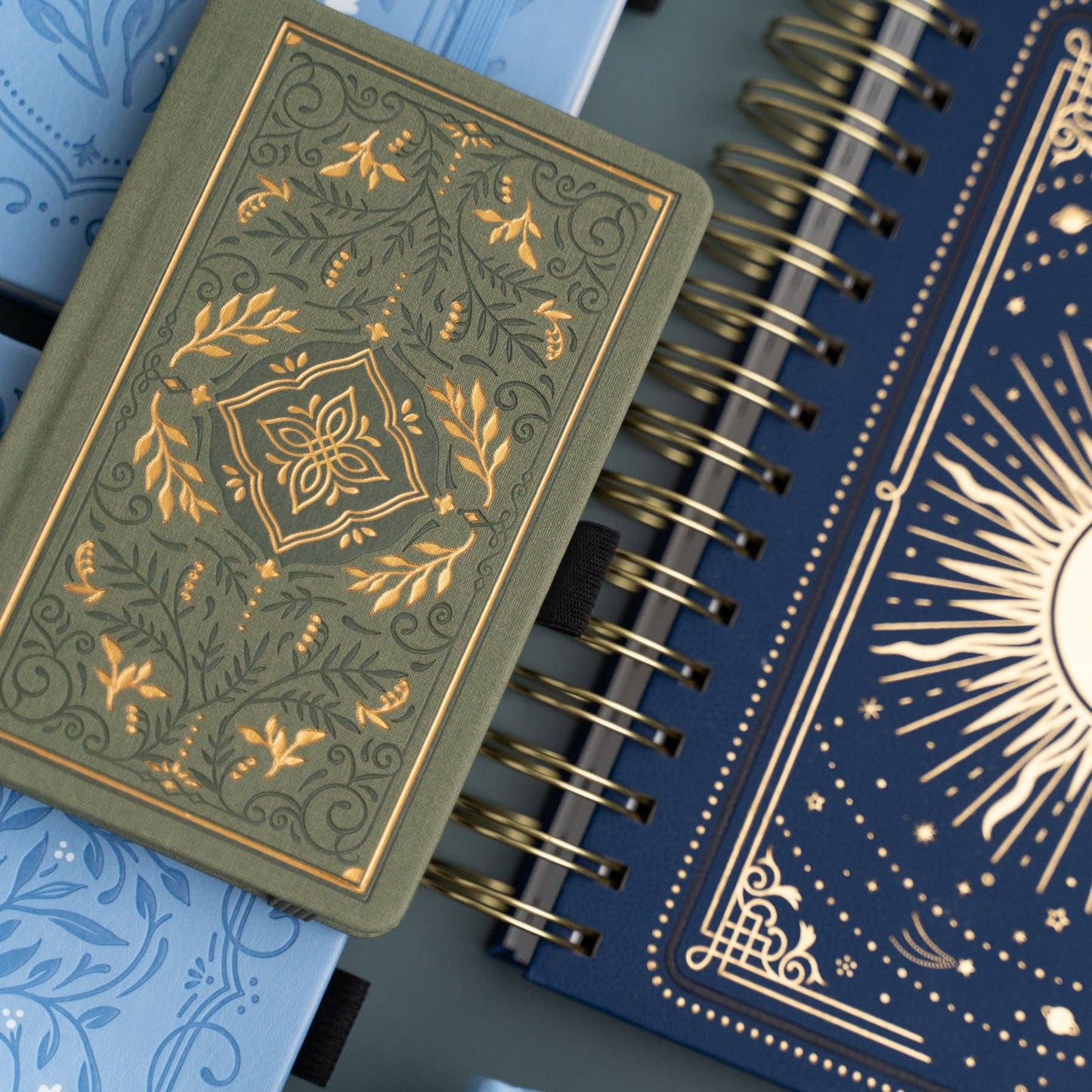 Storybook In Vintage Olive Dot Grid Notebook: Dot Grid / LS: 160 Pages